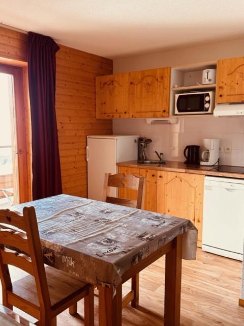 Apartment Niveole, 2 Personnes, Les Balcons De Recoin